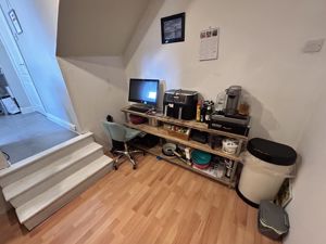 Photo 11- click for photo gallery